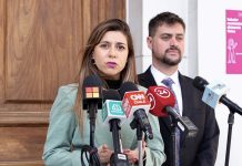 Diputados Manouchehri y Cicardini (PS) presentan proyecto “Salvemos el Fútbol” para prevenir violencia en los estadios