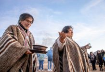 Representantes de pueblos originarios de la provincia del Huasco dan la bienvenida al solsticio de invierno en la conmemoración del Año Nuevo indígena