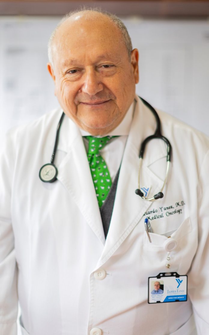 Dr. Eduardo Yáñes director centro investigación del cáncer