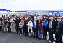 Ministro Montes encabeza inauguración de viviendas que beneficiarán a 80 familias en La Calera