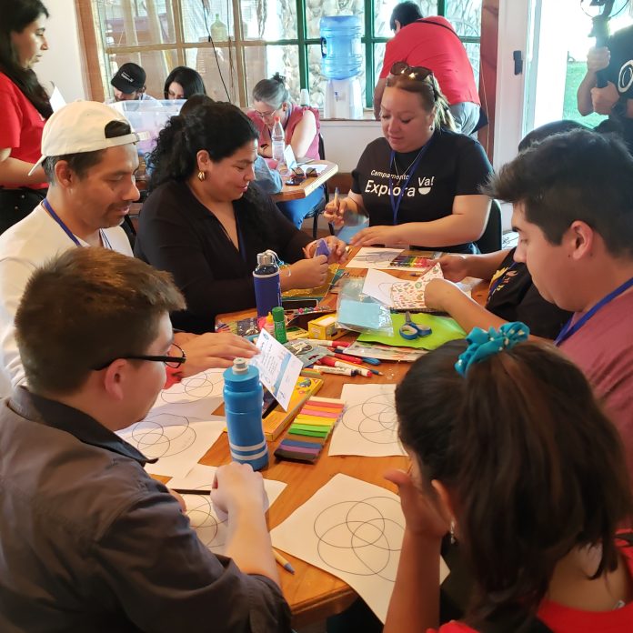 Docentes en taller