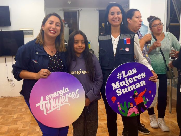 2 Más de 40 mujeres se capacitaron en eficiencia energética en Copiapó