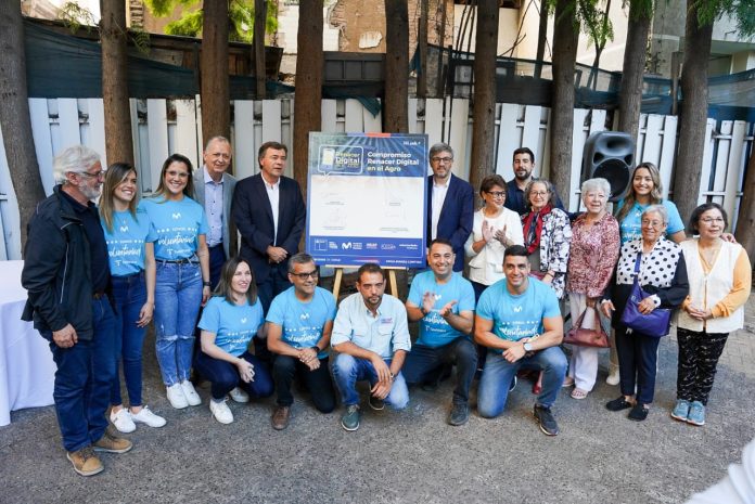 INDAP & Fundación Movistar Presentan Renacer Digital en el Agro-3