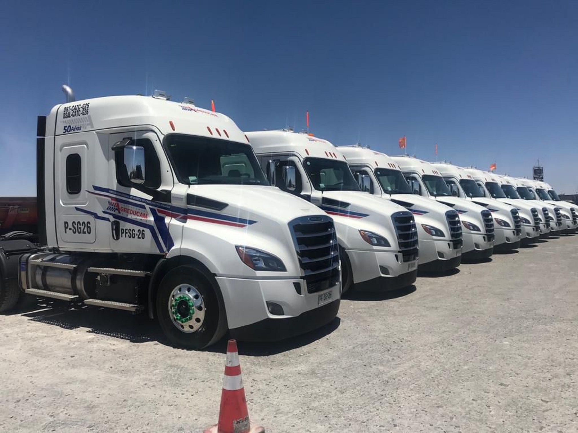 FIRMAS DE CAMIONES EL ORIGEN Y AGREDUCAM CALAMA SE UNEN Y CONCENTRAN EL 50% DE LA FLOTA DEL NORTE