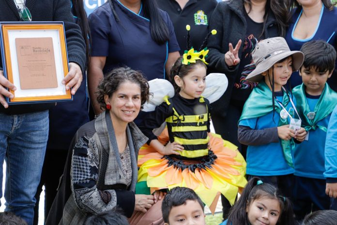 FOTO DE MINISTRA EN VALLENAR