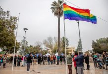 Día del Orgullo en Vallenar se conmemoró con instalaciones de Banderas y Conversatorio de la Delegación Presidencial Provincial de Huasco