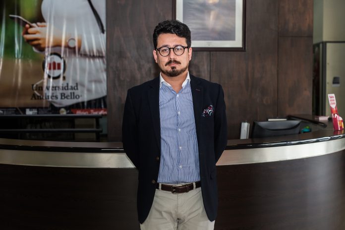 Mauricio Muñoz, director Química y Farmacia