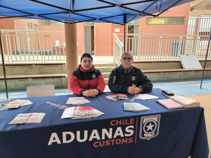 Aduana feria técnico profesional Chañaral (1)