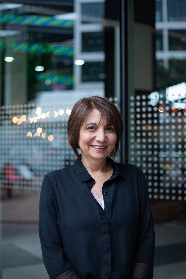 Janet-Cossio-6-600x900