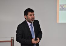 INVESTIGADORES LUCHAN PARA QUE PLANTAS Y ÁRBOLES DEL DESIERTO DE ATACAMA NO DESAPAREZCAN