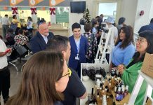 Con distintos espacios para la venta de sus productos Sercotec apoya a los emprendedores locales