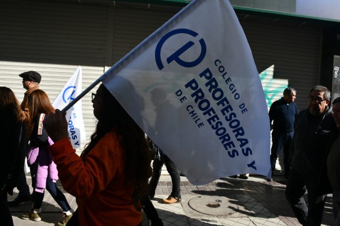 Colegio-de-Profesoras-y-Profesores