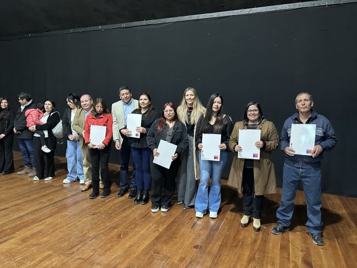 SEREMI MINVU ATACAMA SUBROGANTE FELICITO A LAS FAMILIAS