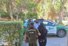Pareja detenida por microtráfico tras control vehicular en Alto del Carmen