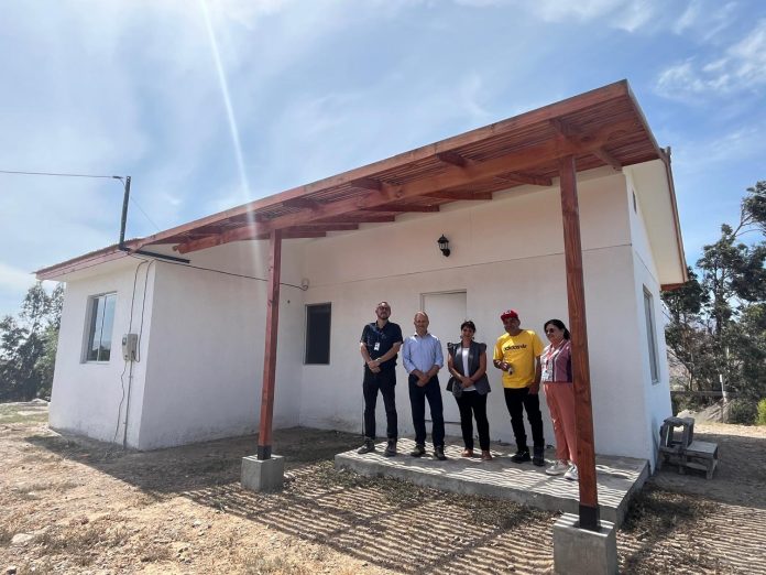 Entrega de vivienda rural en sector Tatara comuna de Freirina