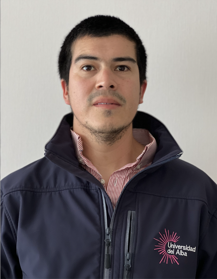 Carlos Flores