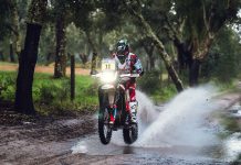 Ignacio “Nacho” Cornejo completa la Etapa 1 del Rally-Raid de Portugal bajo condiciones de lluvia y barro
