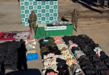 Carabineros detuvo dos personas por venta de productos falsificados en feria libre de El Salvador