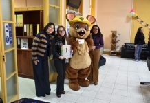 Comunidad de la UDA vivió fiesta mundialista e intercambio de láminas en la Casona de los Bienestares