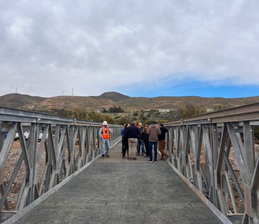 MOP INSPECCIONA AVANCE DE LOS DOS PUENTES MECANO QUE SE INSTALAN EN FREIRINA