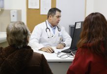 Pacientes destacan estrategia de Hospital Regional para disminución de Lista de Espera.