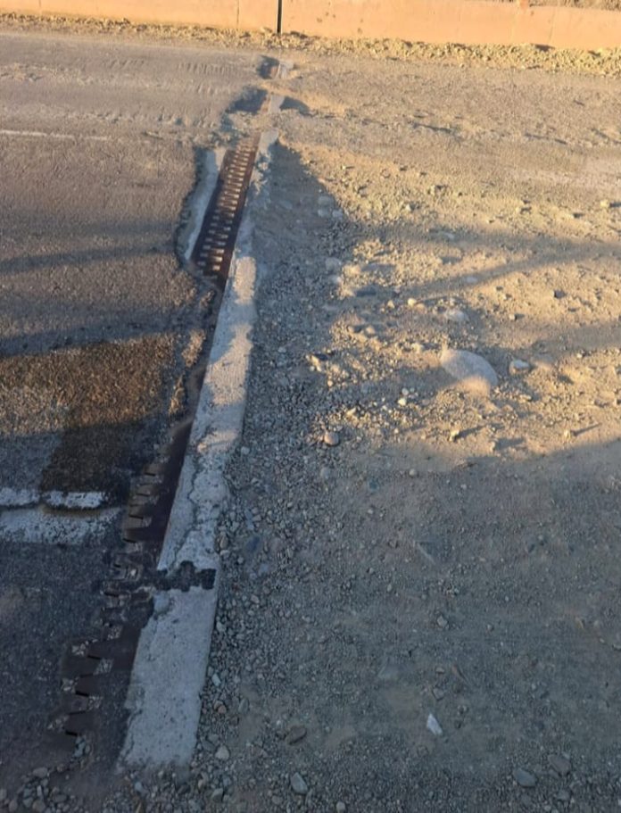 Conductores alertan por desnivel y falta de señalización en la Ruta C-46 a la altura del Puente Maitencillo