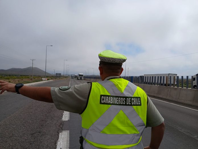 Carabineros mantiene controles vehiculares permanentes para reforzar la seguridad vial