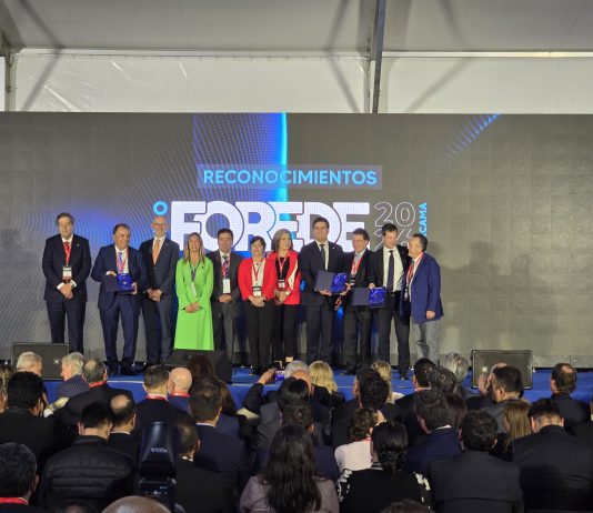 La Industria atacameña premia las mejores prácticas del año en EXPO FOREDE 2026