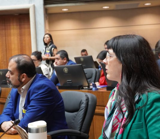 Gobernadores Regionales establecen mesa de trabajo con ejecutivo para llegar a un acuerdo en torno al presupuesto 2027