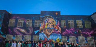 Comunidad educativa de escuela básica de El Palomar y Gobierno Regional Atacama inauguran gigantesco mural participativo