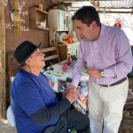 Gobierno Regional entrega 80 GiftCard a familias de Alto del Carmen para apoyar reparación de viviendas tras las lluvias